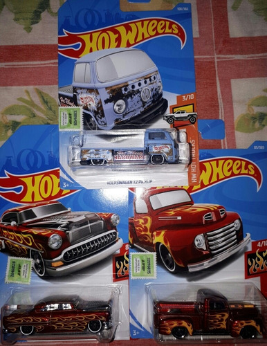 Lote De 3 Autos Hot Wheels Flames Y Hot Trucks