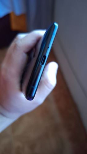 Sony Xperia Xz2 64 Gb Negro Líquido 4 Gb Ram Negro (Usado)