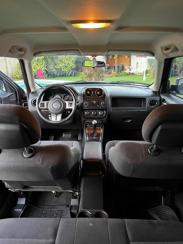 Imagen 15 de 19 de Jeep Patriot 2013 2.4 Sport 4x4 170cv Atx