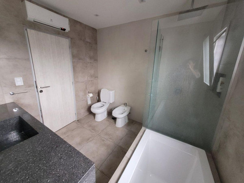 Venta Casa Minimalista 4 Ambientes Con Piscina