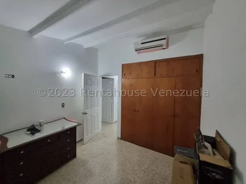 Casa En Venta - Yr 24-579