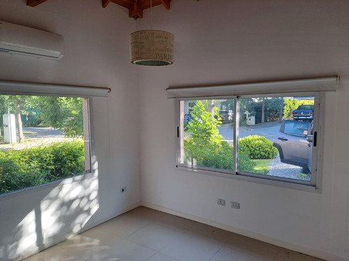 Casa En Venta - Barrio Cerrado Las Acacias De Hudson