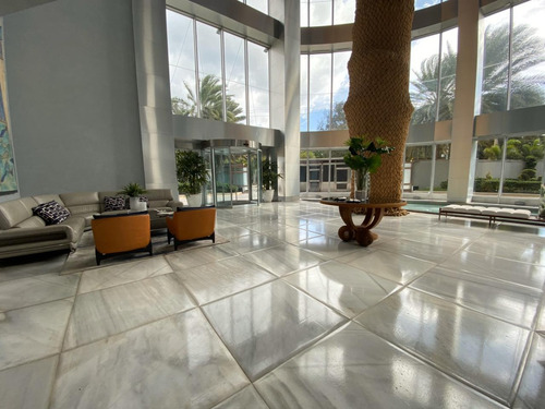 For Sale Apartamentos En Torre Caney Avenida Anacaona Con 855 Metros 4 Habitaciones Y 5 Parqueos