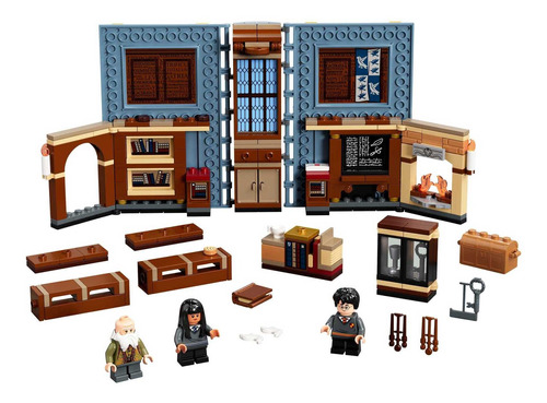 Lego Momento Hogwarts Clase De Encantamientos 256p / Qualify