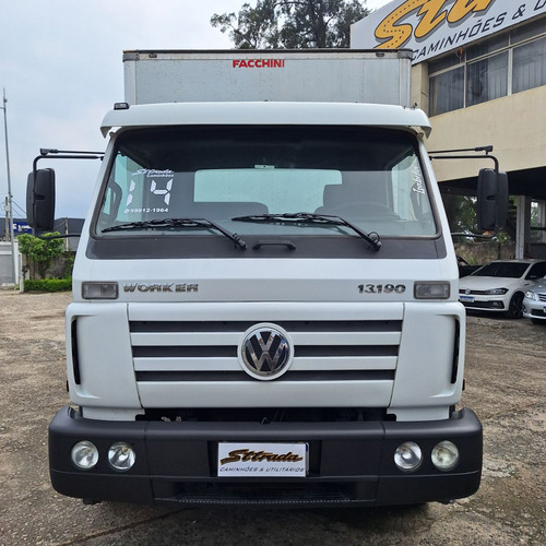 Vw 13190 Ano 2014 Equipado Com Bau