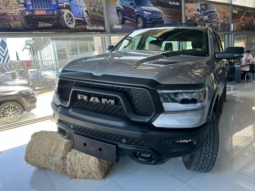 RAM 1500 5.7 Laramie Nigth Edition