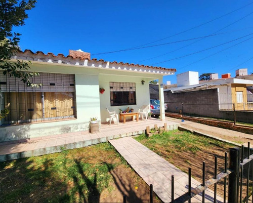 Casa Y Departamento En Ph Venta 3 Dormitorios. La Malvinas, Villa Carlos Paz