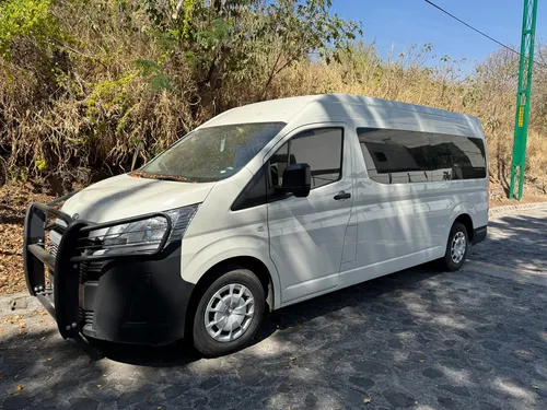 Toyota Hiace 2.7 Ventanas Superlarga Mt