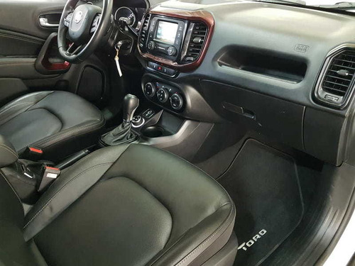 Imagem 11 de 15 de Toro Freedom 2.0 16v 4x4 Diesel Aut 2019