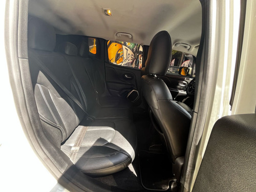 Jeep Renegade 1.8 Flex Aut. 5p 6 marchas