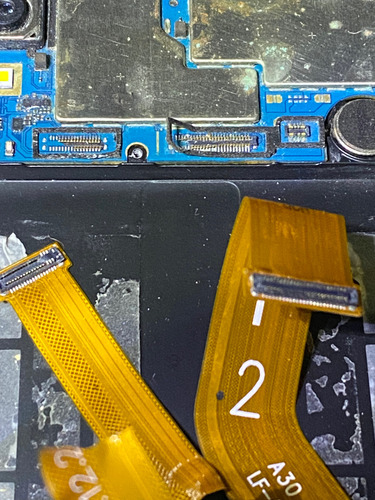 Samsung Galaxy A30 Dañado Blanco (Usado)