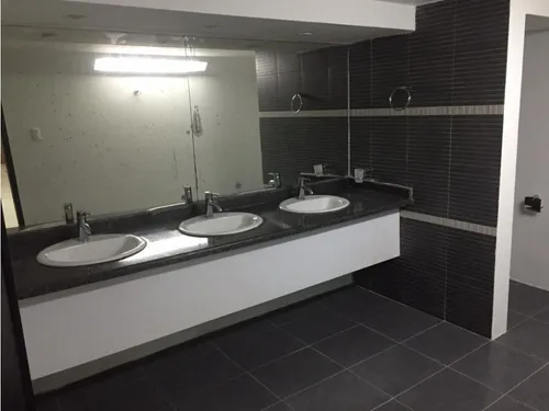 Catia Edificio En Venta