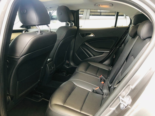 Mercedes Benz Gla 200