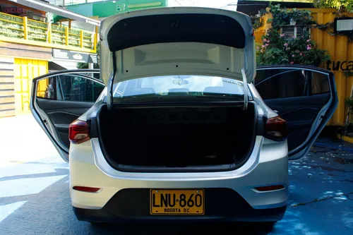 Chevrolet Onix 1.0 Turbo LT