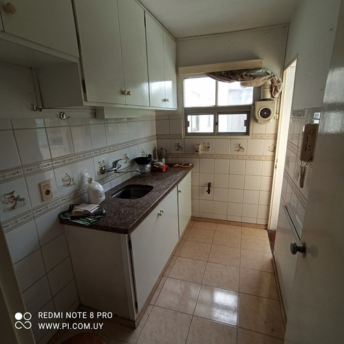 Alquiler Apartamento En Centro 2 Dormitorios.