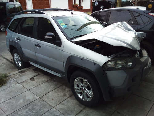 Imagen 1 de 25 de Fiat Palio Weekend Adventure