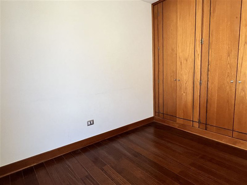 Departamento En Venta De 3 Dorm. En Las Condes