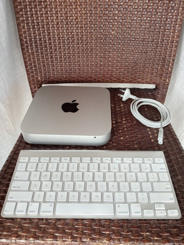 Mac Mini I5 2.6 Late 2014/8gb/ssd 256+teclado Apple Wireless