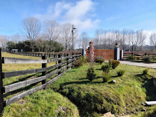 Hermosa Casa En Parcela, A 12km Del Centro De Villarrica