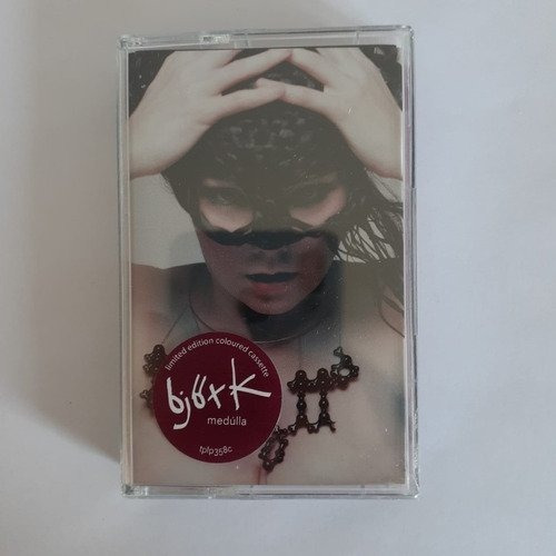Björk Medulla Cassette Purple Eu [nuevo]