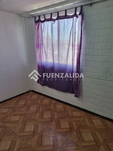 Departamento En Venta De 2 Dorm. En La Pintana