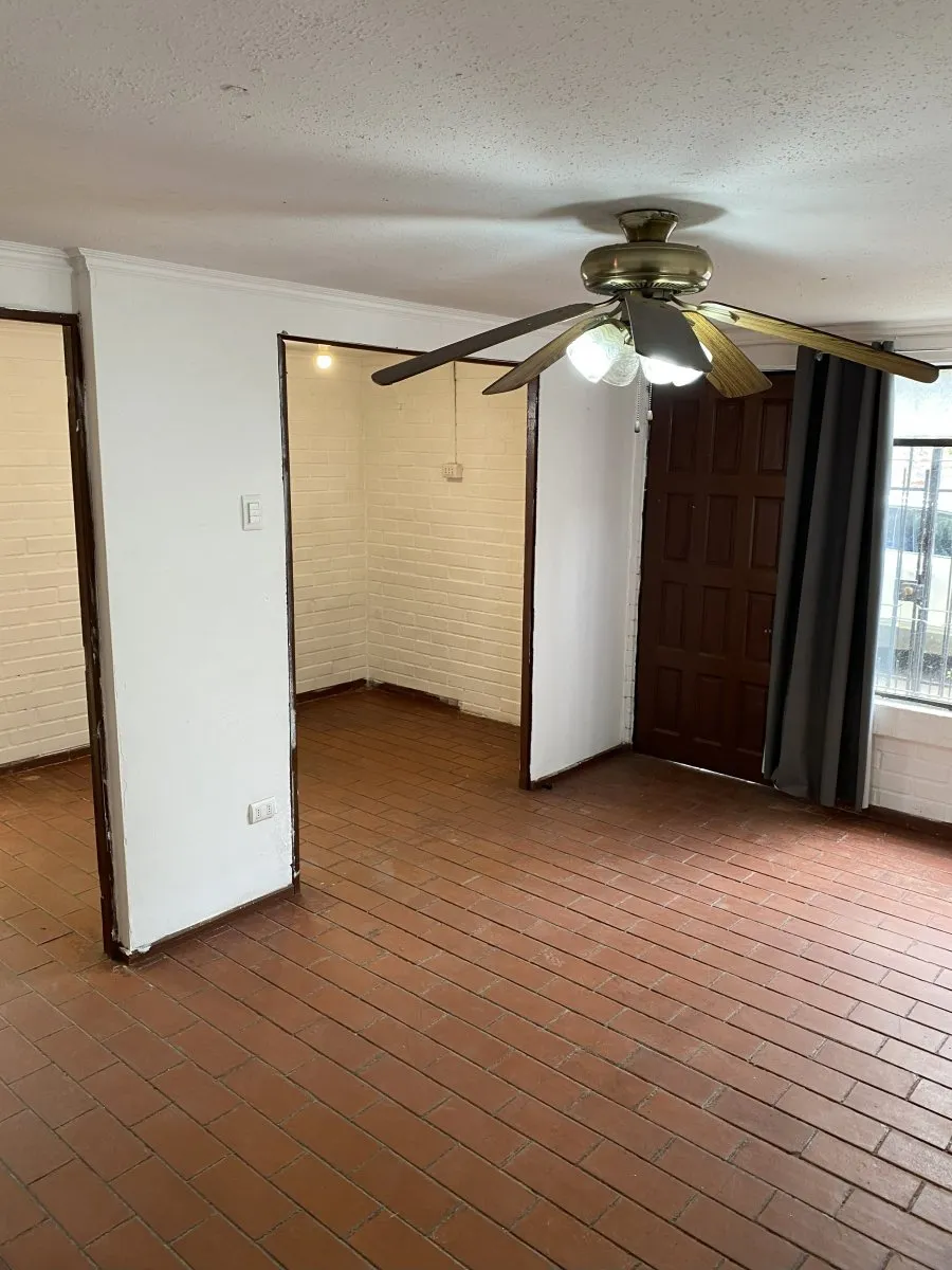 Imagen 3 de 12 de Casa En Venta En Puente Alto Con Amplio Terreno, Acceso Cont