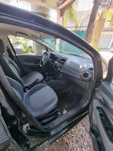 Fiat Punto 1.4 Attractive C/radio Integrada