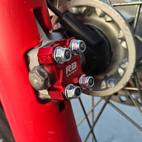 Soporte Eje Rueda Delantera Rb Honda Xr 250 300 Tornado Rojo