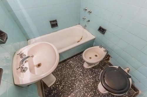 Imagen 15 de 28 de Departamento · 2 Ambientes · Con Cochera · Balcón · Haedo