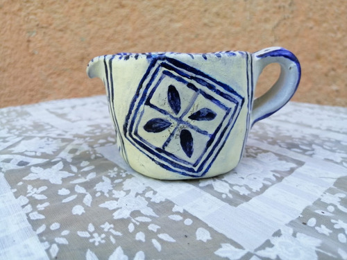 Jarrita Ceramica Antigua Importada.