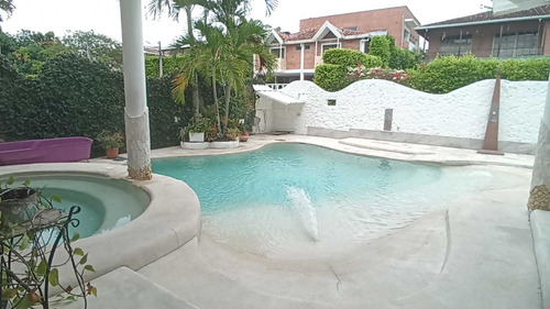 Imagen 10 de 12 de Grande Casa Finca En Venta San Jeronimo
