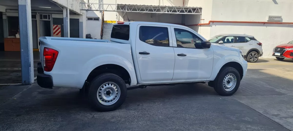 Nissan Frontier 2.3 S 4x2 Mt L22