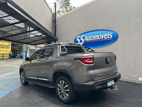 Fiat Toro Volcano 2.4 16V Flex Aut.