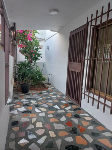 Imagen 15 de 15 de Casa En Venta Urb. La Rosa Conj. Resd. Campo Alegre