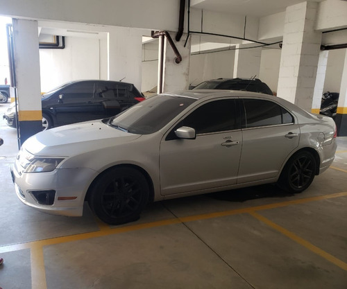 Ford Fusion V6 2010