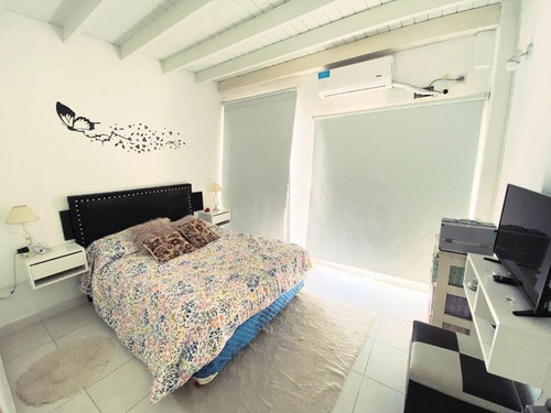 Imagen 11 de 14 de Permuta - Triplex De 4 Ambientes En Venta - Ituzaingo Norte