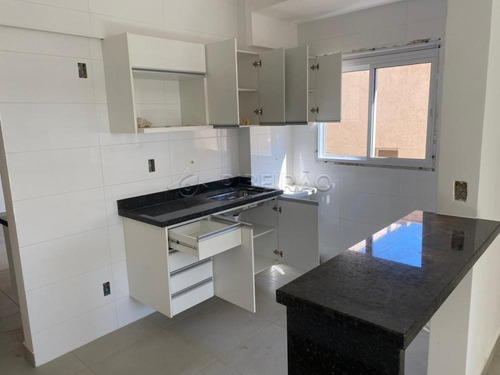 Imagem 2 de 8 de Apartamentos - Ref: V1262