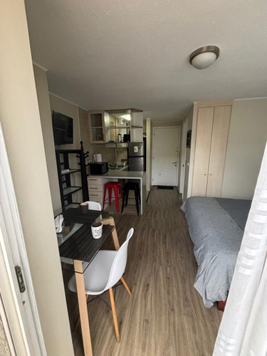 Arriendo Impecable Depto. Amoblado