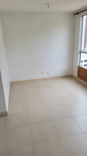 Apartamento Piso 16 En Cerro Azul.