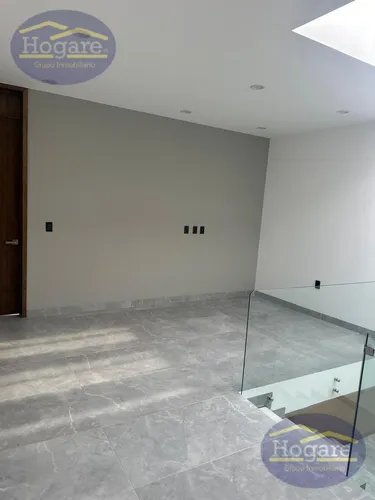 Casa Venta Frente Area Verde Y Rec En Pb Punta Del Este León