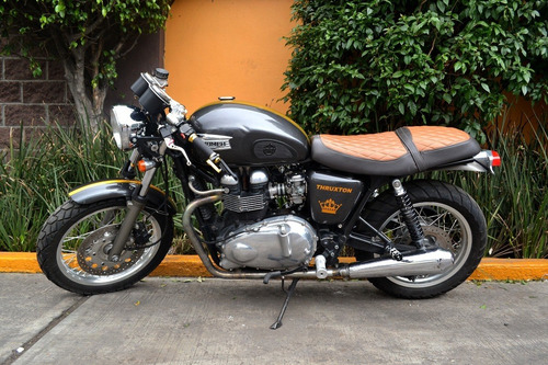Imagen 15 de 15 de Flamante Triumph Thruxton 900 Emplacada Muy Llamativa