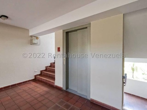 Imagen 19 de 30 de Apartamento En Alquiler Al Oeste De La Cuidad. Tu Asesor De Confianza Kenlimar Nieto. Contactarme #0424 5/2/2/3/7/9/7# Código Flex. 23-15194
