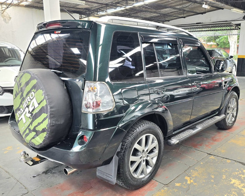 Mitsubishi Pajero TR4 2.0 4x2 Flex Aut. 5p