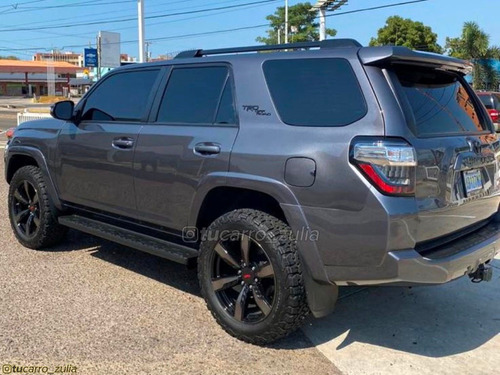 Toyota 4 Runner Sr5