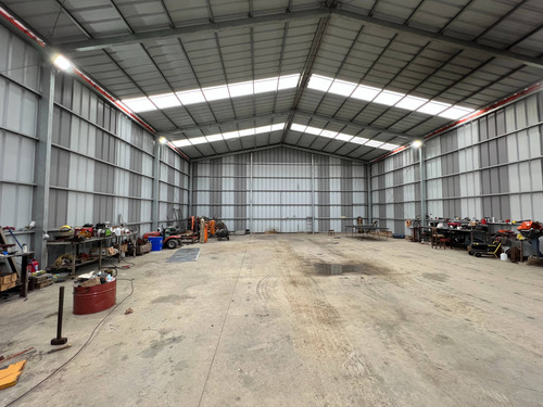 Bodega En Arriendo Con Excelente Ubicación (7676)