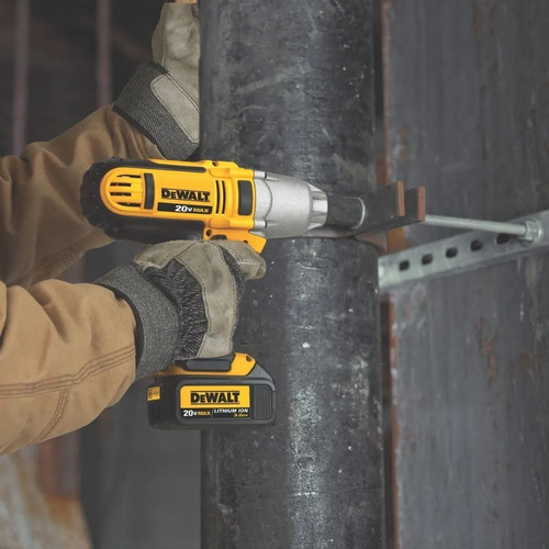 Imagem 5 de 8 de Chave De Impacto 20v 2 Baterias Xr 5ah Dewalt Dcf889 E Bolsa