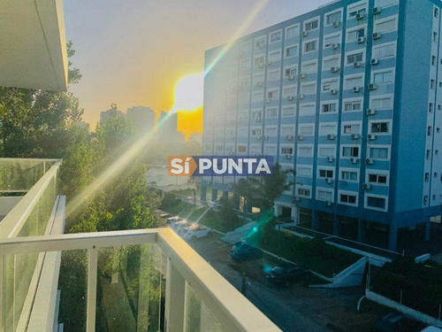 Imagen 23 de 24 de Apartamento En Venta.