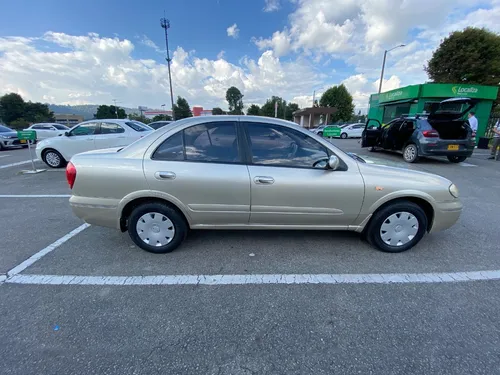 Nissan Almera 1.6 Sg G2