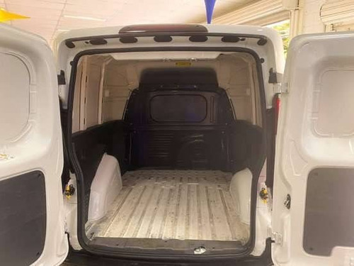 Imagem 5 de 9 de Fiat Fiorino 1.4 Mpi Furgão Hard Working 8v Flex 2p Manual