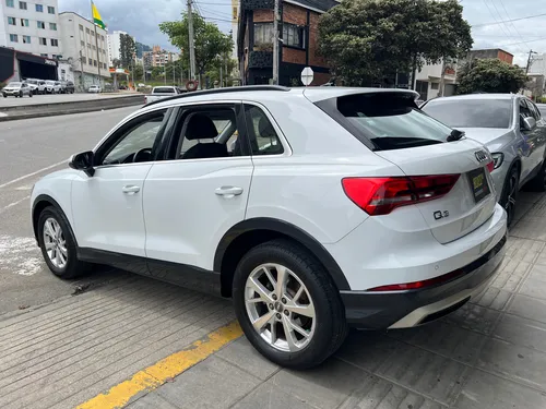 Audi Q3 Ambition